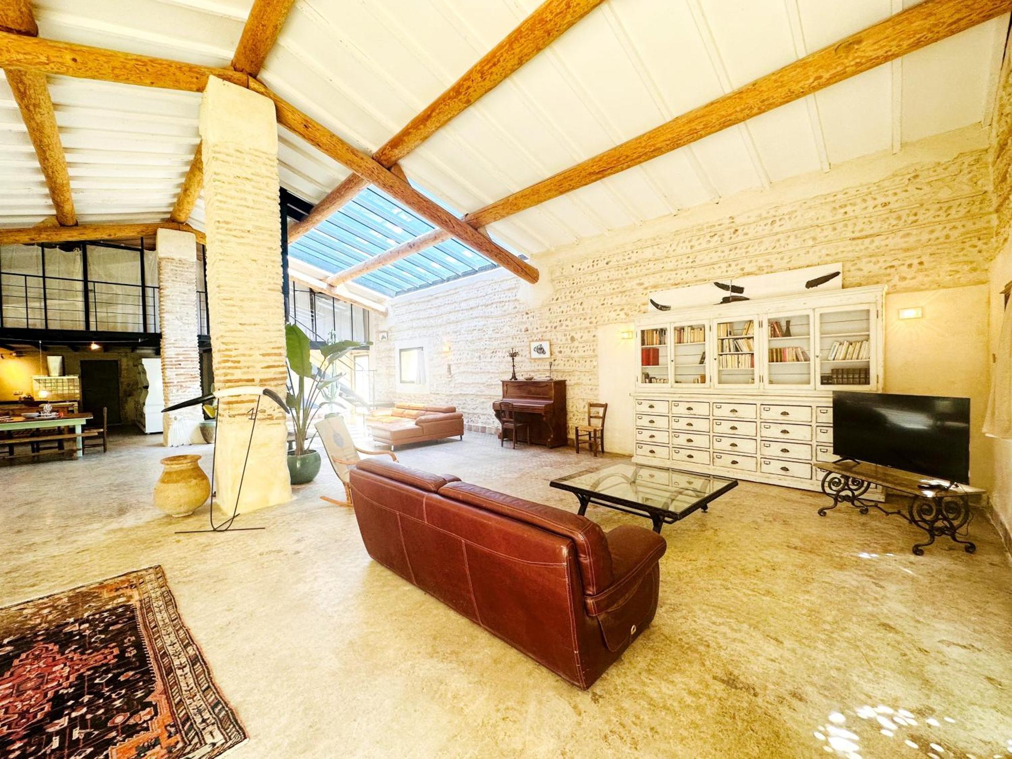 Magnifique Loft - Piscine - Tennis - Babyfoot Nimes Exterior photo